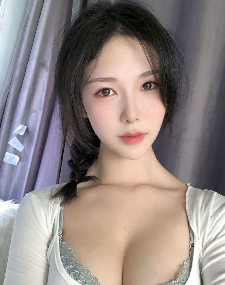 网红听泉鉴宝宣布短暂停播