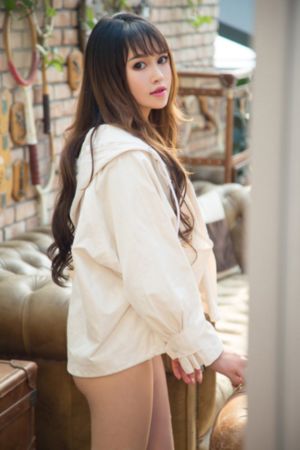 六个加油站的瑞士女孩