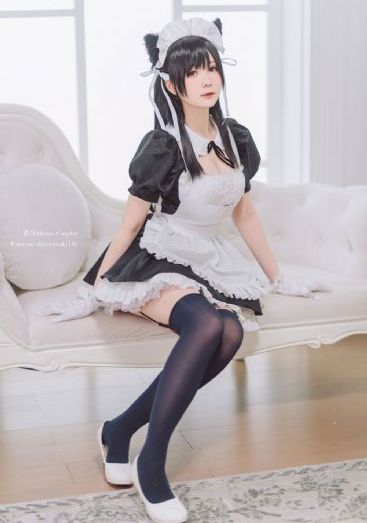 欲求不満の人妻松下纱荣子