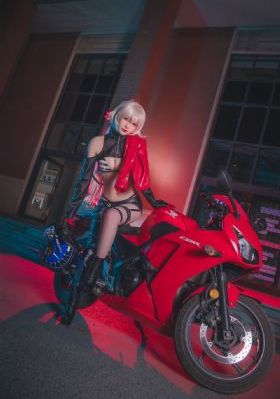 美丽新世界在线观看